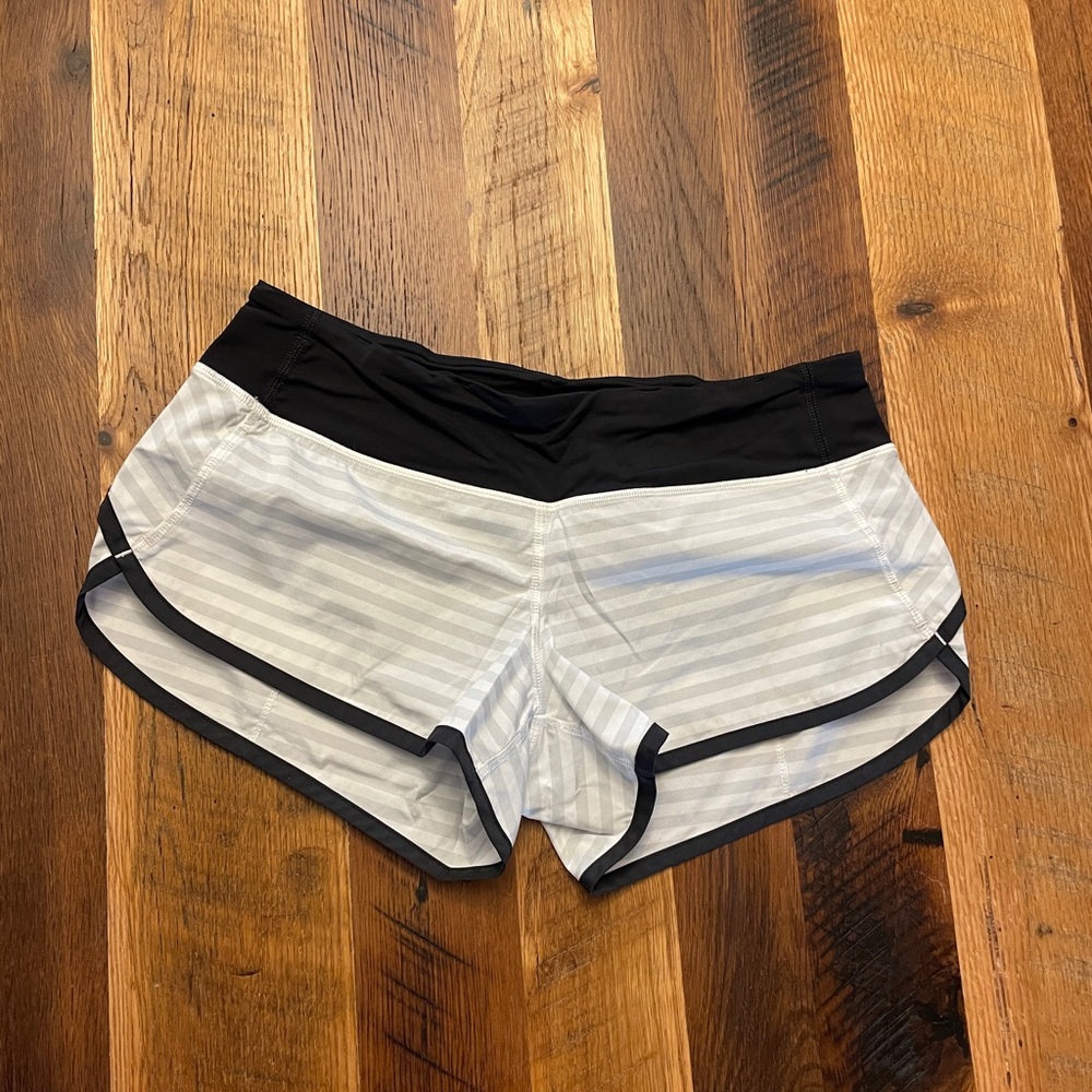 Lululemon Speed Shorts - Quiet Stripe, Size 4